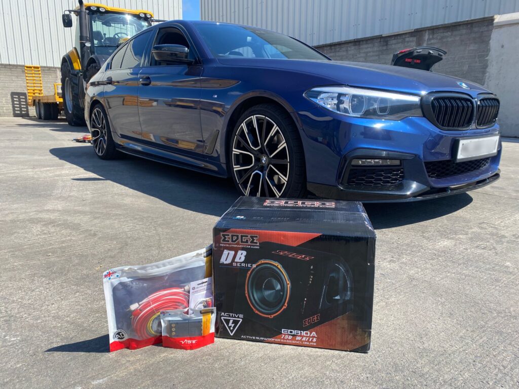 10" Active Subwoofer installed into this cracking BMW 5 Series, adding additional low end bass to the existing audio system.